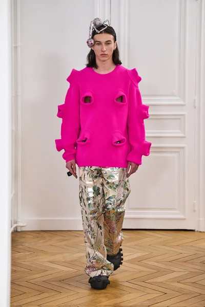 Look 12